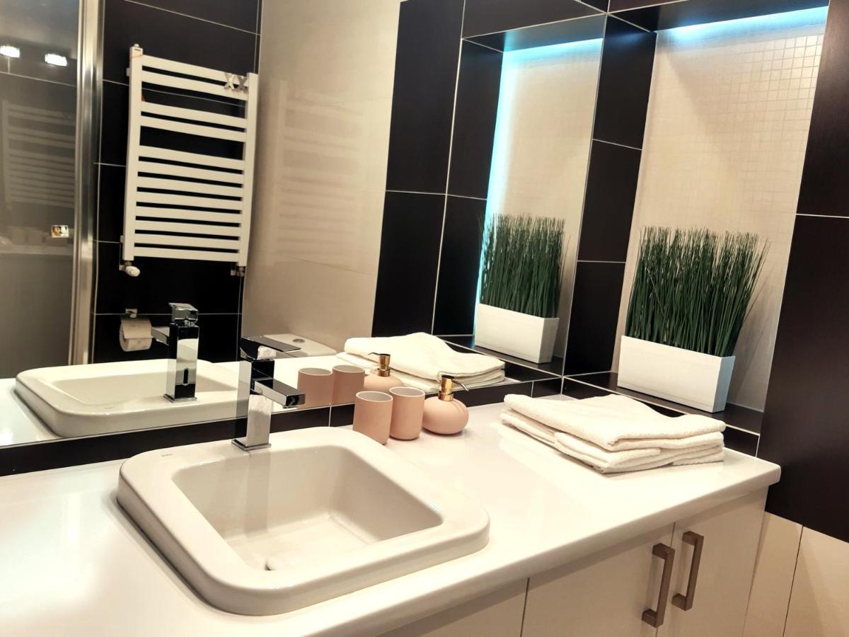 Emerald Apartament Białystok Kültér fotó